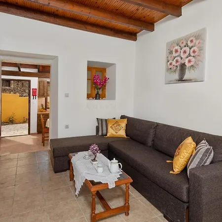 Lemon Tree House בית נופש *