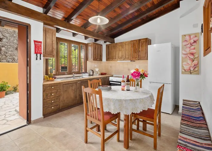 Lemon Tree House Feriehus